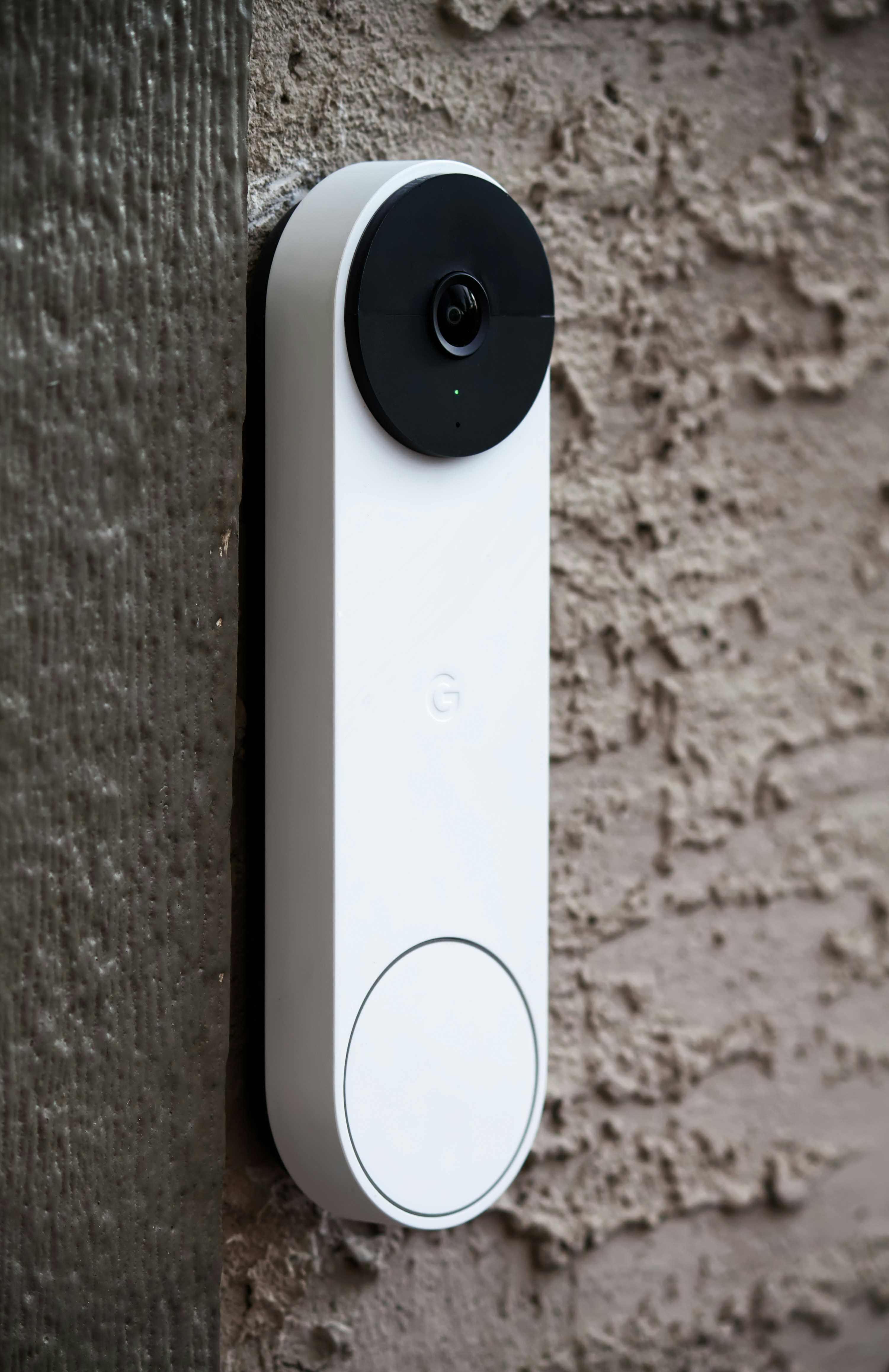 Top 5 Reasons to Get a Smart Video Doorbell